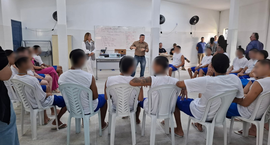 Socioeducando(as) participaram de atividades sobre cidadania, funcionamento da urna eletrônica e...