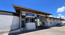 Capa#PraTodosVerem: Na fotografia aparece a fachada do Centro Socieducativo Edson Motta.