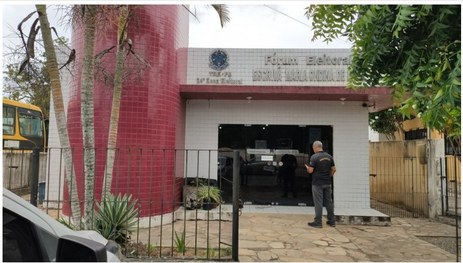 #PraTodosVerem: Nas fotografias aparecem os cartórios e Picuí e Cuité antes e depois das melhorias.