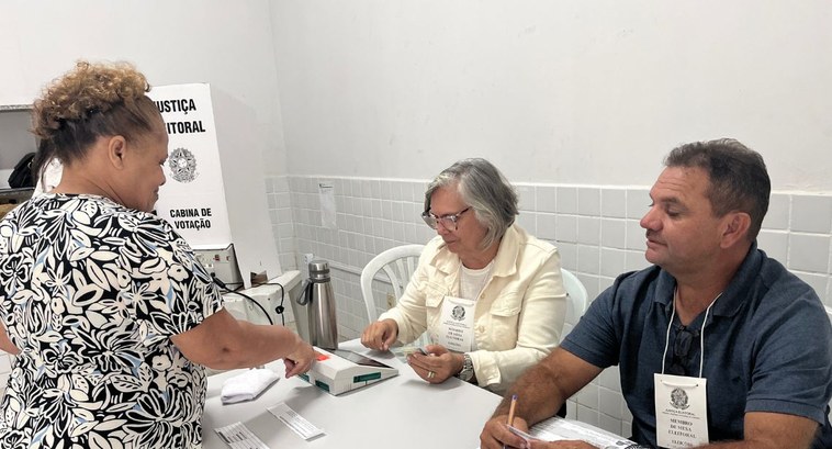A Justiça Eleitoral registrou cerca de 12.980 novos mesários voluntários cadastrados em toda a P...