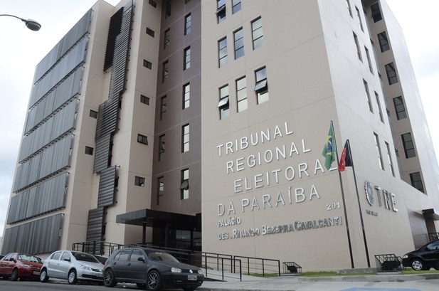 NOTA - Expediente 28 de abril — Tribunal Regional Eleitoral da Paraíba