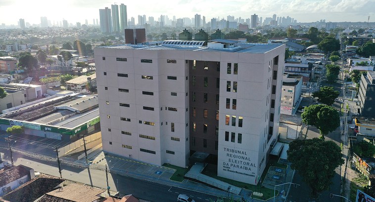 Servidores do TRE-PB concluem capacitação sobre “Tratamento de Incidentes de Segurança da Informação” O evento foi ministrado pelo professor Italo Valcy S. Brito, da Escola Superior de Redes (ESR/RNP).