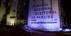O Tribunal Regional Eleitoral da Paraíba acosta-se à Campanha Novembro Azul contra o câncer de p...