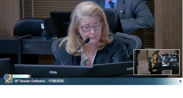 Colegiado julgou oito processos sob a relatoria da desembargadora eleitoral Helena  Delgado Ramo...