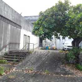#PraTodosVerem: Montagem com oito fotografias em formato quadrado, mostrando o antes, à esquerda...