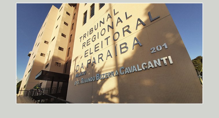 #ParaTodosVerem: Painel retangular com a fachada do edifício-sede do Tribunal Eleitoral.