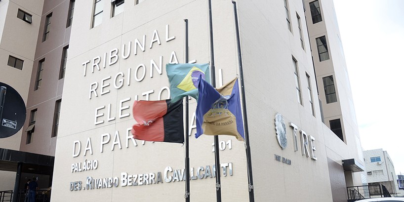 TRE-PB decreta luto oficial com o falecimento do desembargador Rivando Bezerra