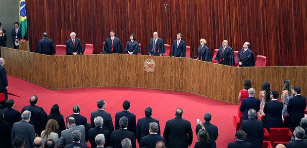 TRE-PB prestigia Posse dos Ministros em sessão solene no TSE Vice-Presidente do TRE-PB prestigia Posse dos Ministros em sessão solene no TSE