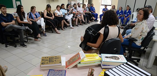 TRE-PB Projeto Eleituras faz Café com Bolachão “Café com Bolachão”: um resgate à cultura do disco de vinil e a sua importância na divulgação da...