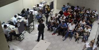 TRE-PB recadastramento biométrico na sede do TRE-PB Recadastramento com coleta de dados biométrico está sendo feito também na sede do TRE-PB.