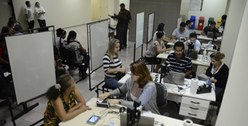Recadastramento eleitoral com biometria é feito na sede do TRE-PB.
