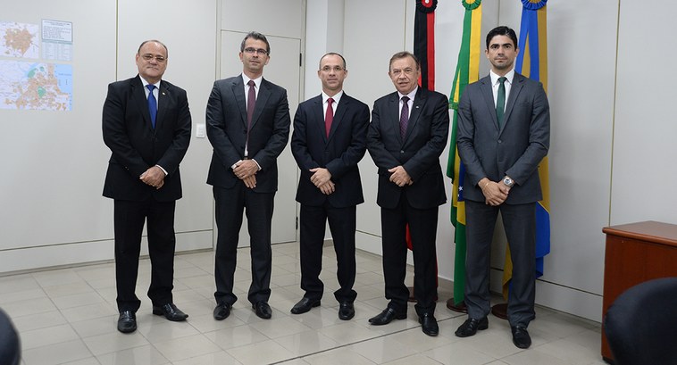 TRE-PB recebe a visita do juiz federal Rogério Abreu