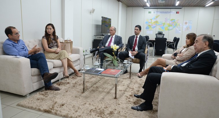 TRE-PB recebe a visita do Presidente da Energisa O presidente da Energisa tratou sobre relação do uso racional de energia elétrica e revisão tari...