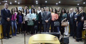TRE-PB recebe alunos da FACISA Tribunal Eleitoral recebe alunos da FACISA/Campina Grande