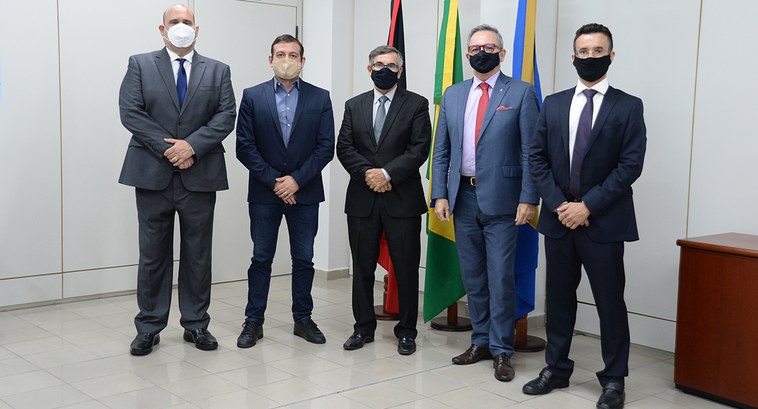 #PraCegoVer: Da esquerda para a direita: Márcio Maranhão, Renato Guanabara, Joás Filho, Ferreira...
