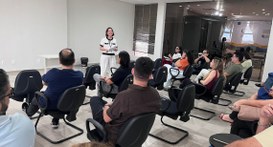 Reuniões com administradores de prédio e apoios logísticos buscam aprimorar procedimentos e gara...