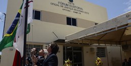 TRE-PB Hasteamento de bandeiras na Sede do Cartório Eleitoral da 43ª Zona TRE-PB inauguração do Fórum Eleitoral da 43ª Zona