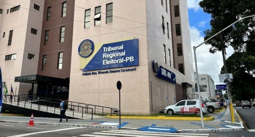 O atendimento presencial ao público será retomado normalmente nesta quinta-feira (6), a partir d...