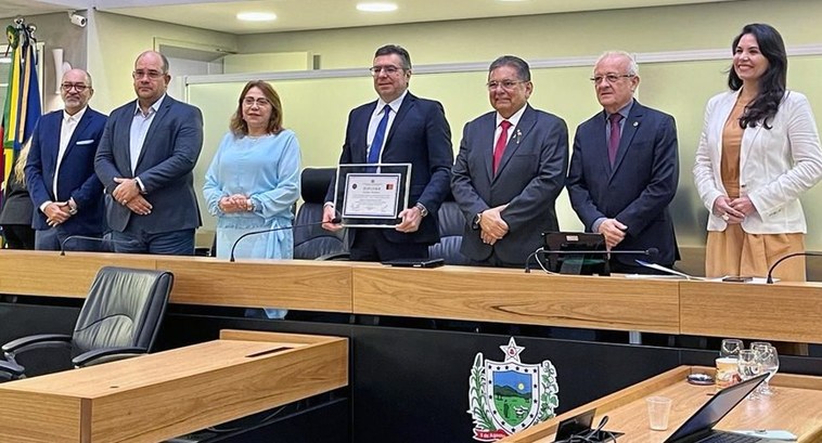 TRE-PB TÍTULO DE CIDADÃO AO JUIZ BIANOR TRE-PB TÍTULO DE CIDADÃO AO JUIZ BIANOR