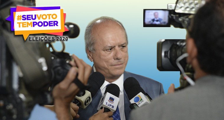 “Prorrogação de mandato é uma ideia aterradora”, disse o desembargador Ricardo Porto, lembrando ...