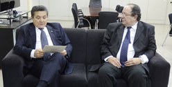 Presidente do TRE-PB, desembargador João Alves recebe a visita do vice-presidente do Tribunal de...