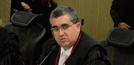 TRE-PB jurista Paulo Câmara TRE-PB aprova voto de aplauso ao jurista Telson Luiz Cavalcante Ferreira