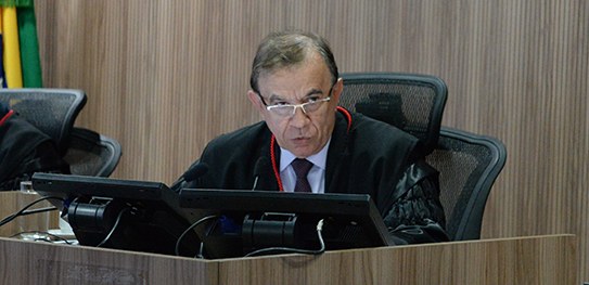 TRE-PB Voto de pesar pelo falecimento da mãe da Juíza Federal Helena Fialho
Voto de pesar pelo falecimento da mãe da Juíza Federal Helena Fialho