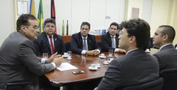 O presidente do Tribunal Regional Eleitoral da Paraíba, desembargador Saulo Henriques de Sá e Be...