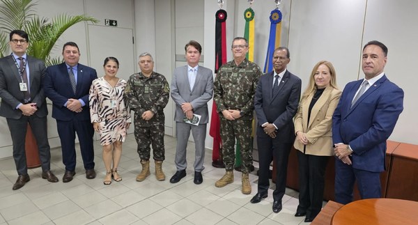 TREPB visita do exercito brasileiro_1
