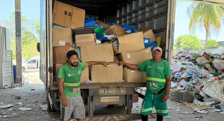 Três toneladas de documentos são doadas à Associação Acordo Verde_CAPA Foto 1