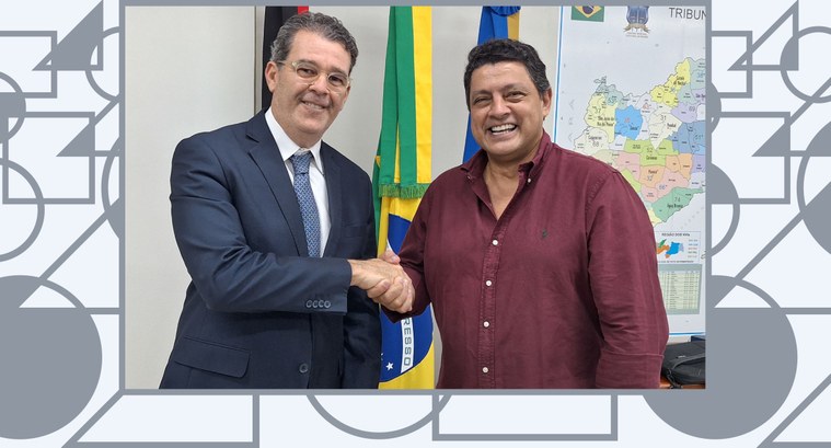 Designer Sérgio Sombra conclui projeto de sinalização da sede do Tribunal Regional Eleitoral da Paraíba (TRE-PB) A nova sinalização vai transformar o aspecto visual do prédio e, depois, será implantada em fóru...