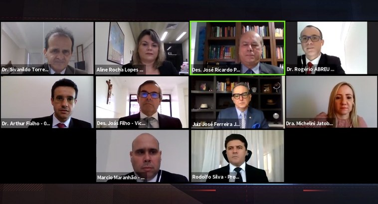 TRE-PB aprova voto de pesar pelo falecimento do senhor Pessanjo Abrantes #PraCegoVer: Corte Eleitoral em sessão virtual, mosaico formado por imagens dos componentes do R...