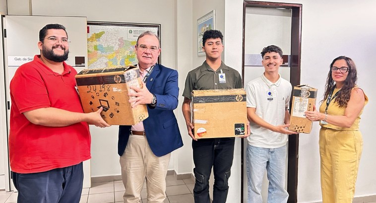 Equipamentos serão utilizados no atendimento às demandas dos estudantes da Universidade