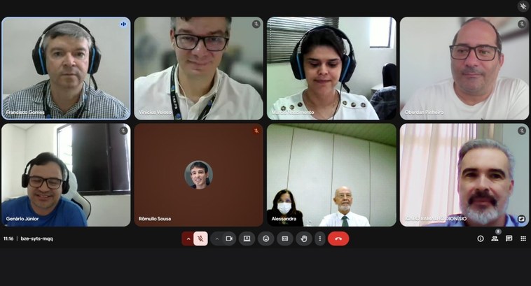 TRE-PB realiza 2º “Nó” de capacitação do Sistema Quipó #PraTodosVerem: Na imagem aparece a captura de tela de uma reunião online com nove participantes.