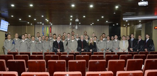 TRE-PB recebe cadetes da PM em visita acadêmica
